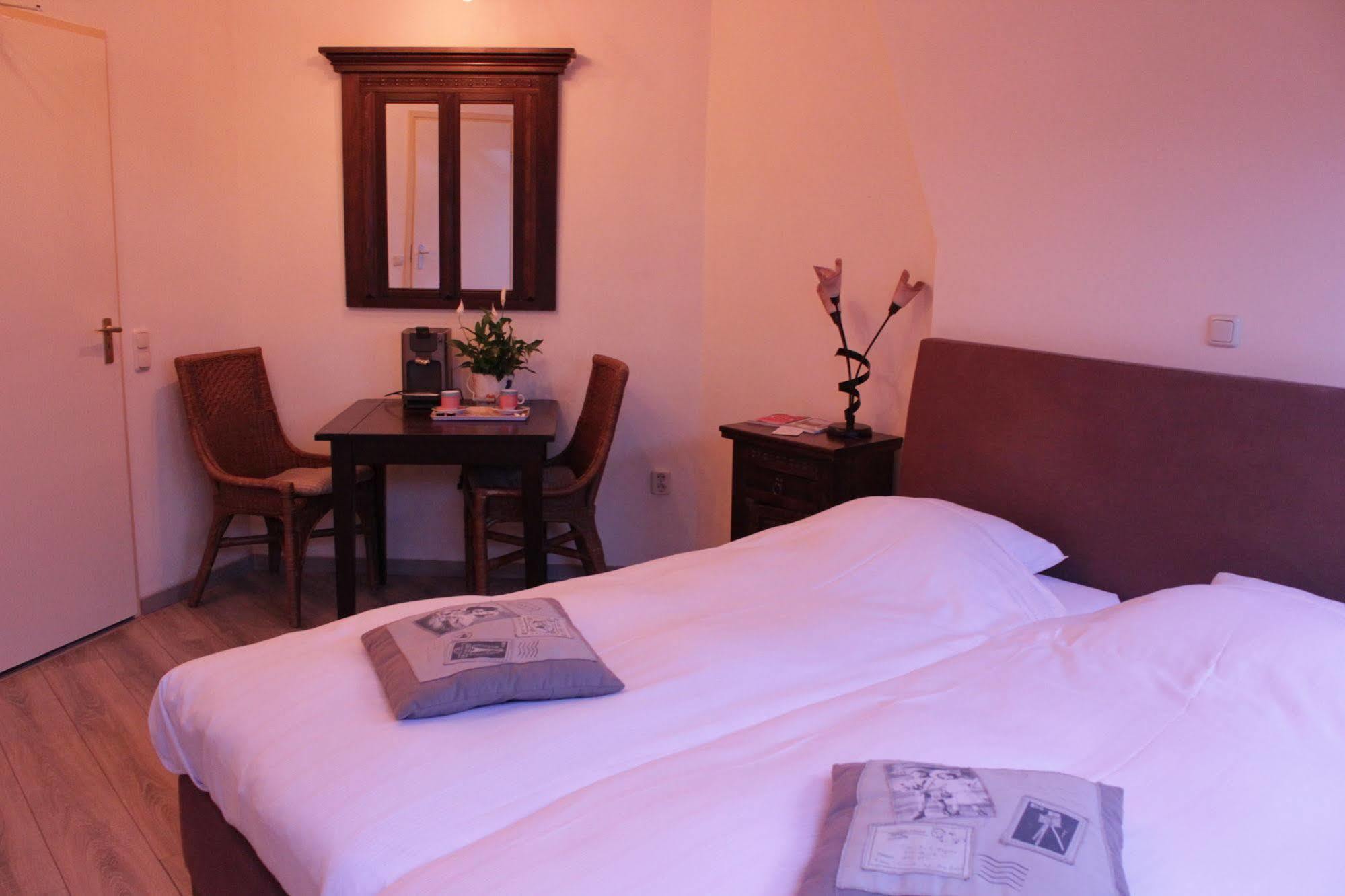 Hotel Le Bonheur Eijsden Luaran gambar
